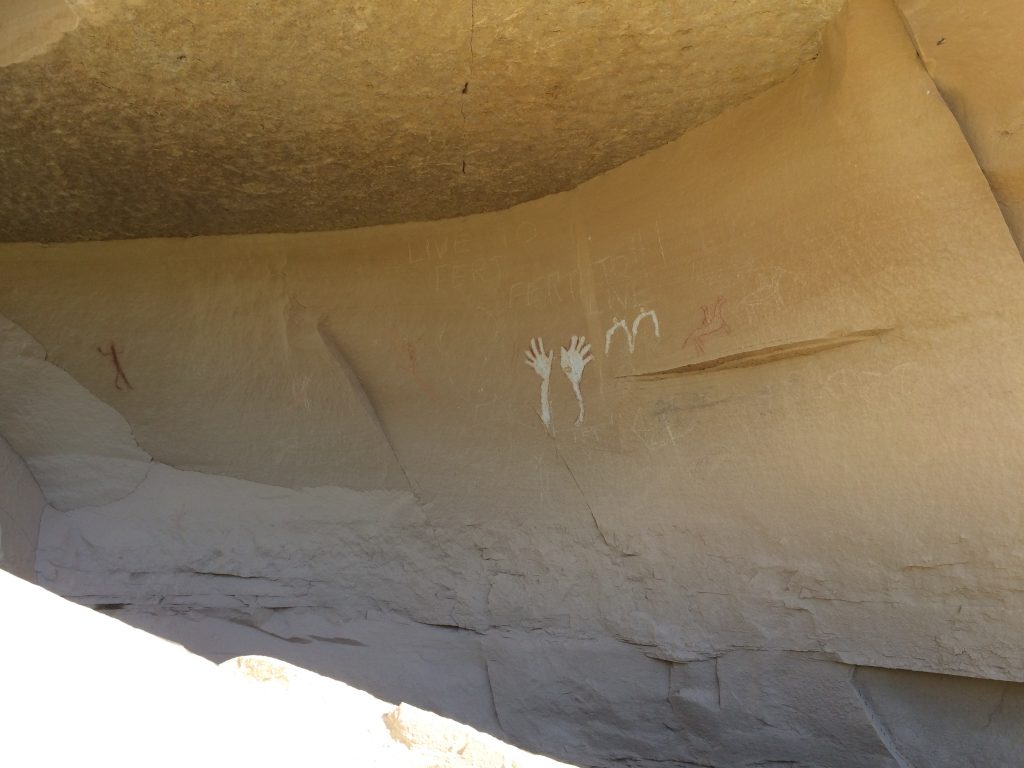 Waving Hands, a Fremont and Ute site in the Canyon Pintado.