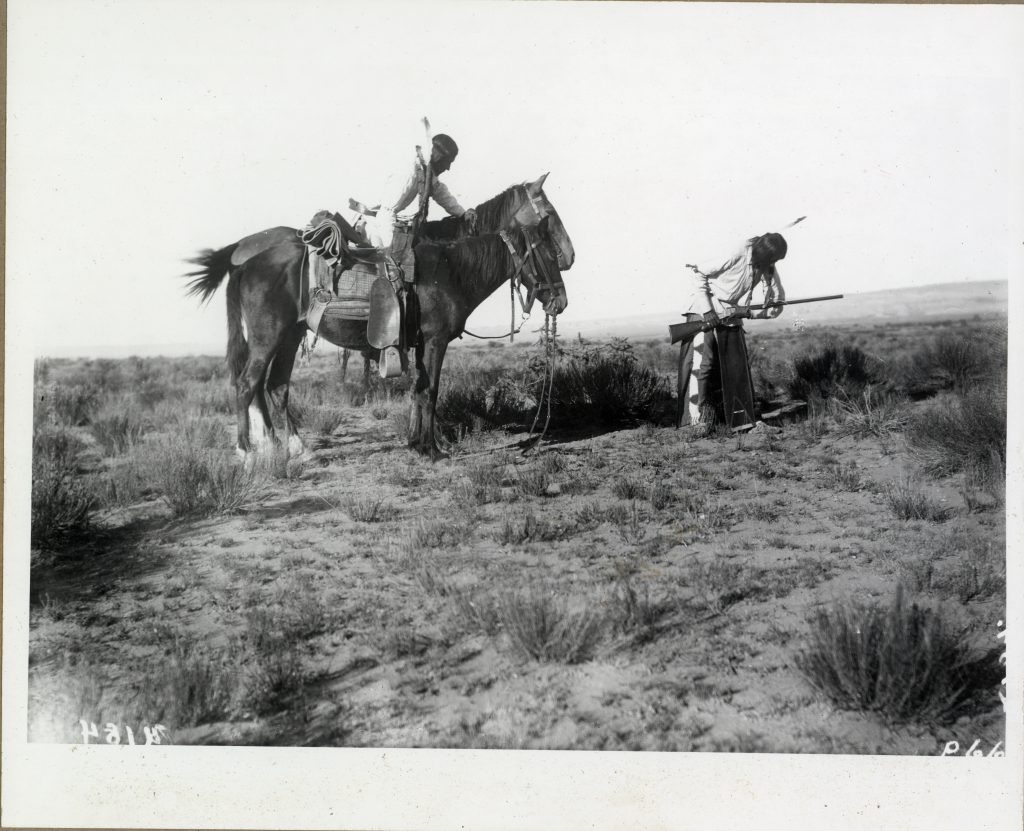Ute tracking party in 1899. Photo # 1980.0013.0083, Museums of Western Colorado.